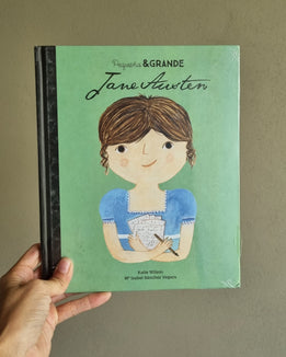 Pequeña y GRANDE