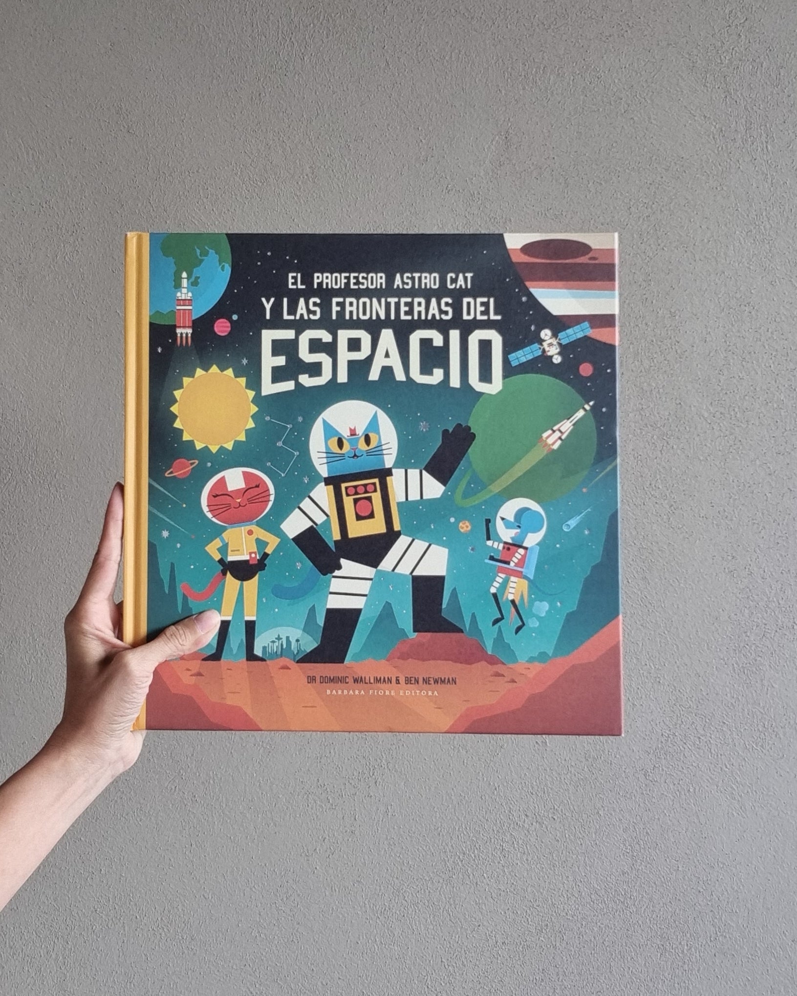 El profesor astrocat y las fronteras del espacio.